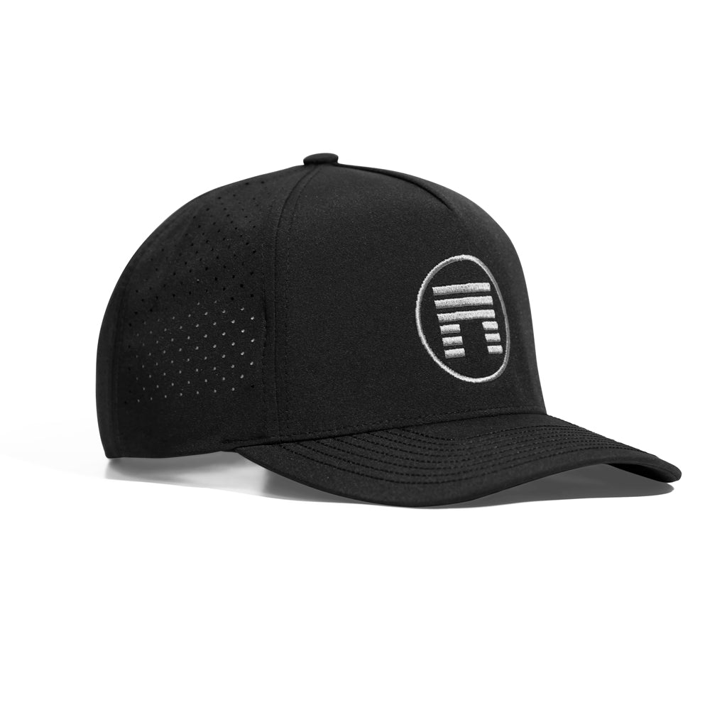 PERFORMANCE SNAPBACK (BLACK)