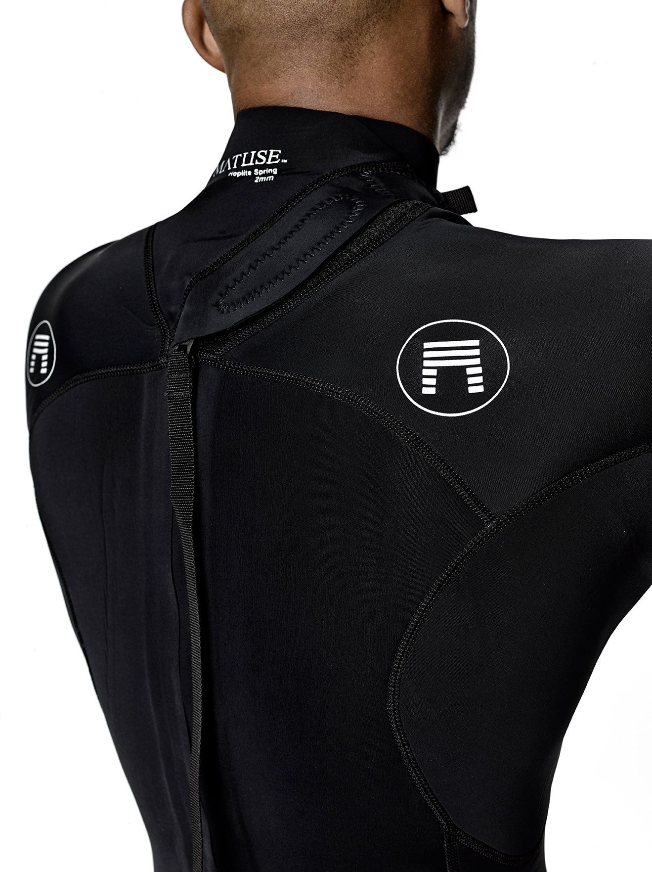 エアロ　MATUSE TUMO FULL 4/3 WETSUIT Tumo_hooded-003_a4f1af1e-5f74-